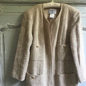SOLD Vintage CHANEL Beige Tan Tweed Boucle Coat